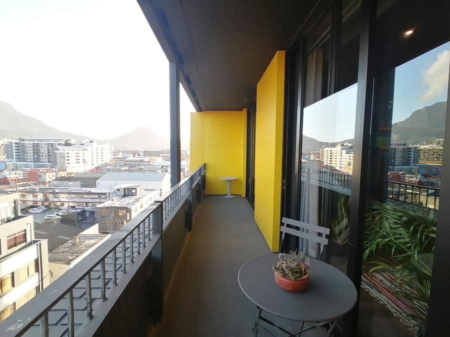 2 Bedroom Property for Sale in Woodstock Western Cape